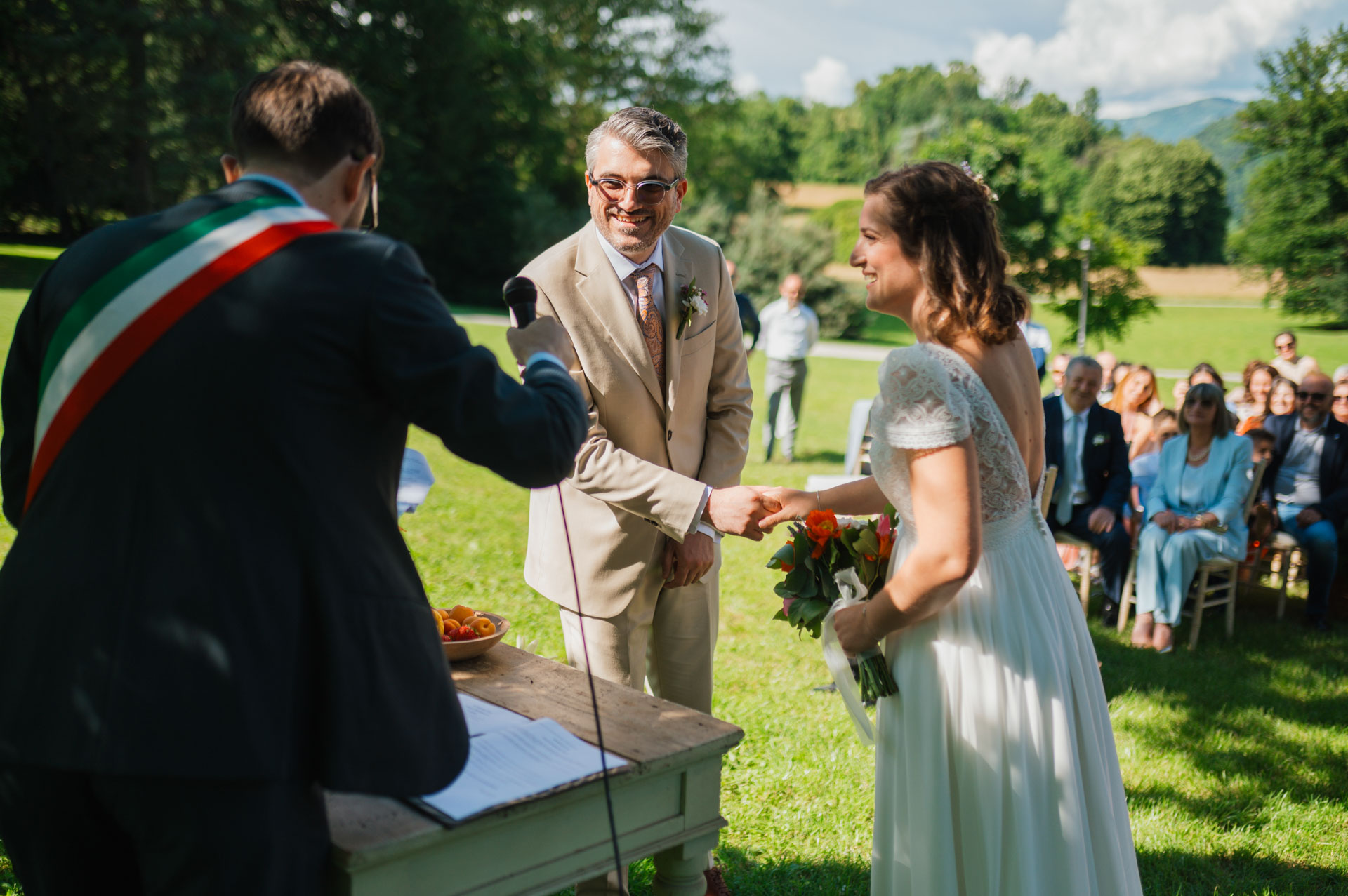 Ring warming o rito del calore degli anelli: significato, origine, come si svolge, testo, musica - Honey Groove Musica Matrimonio